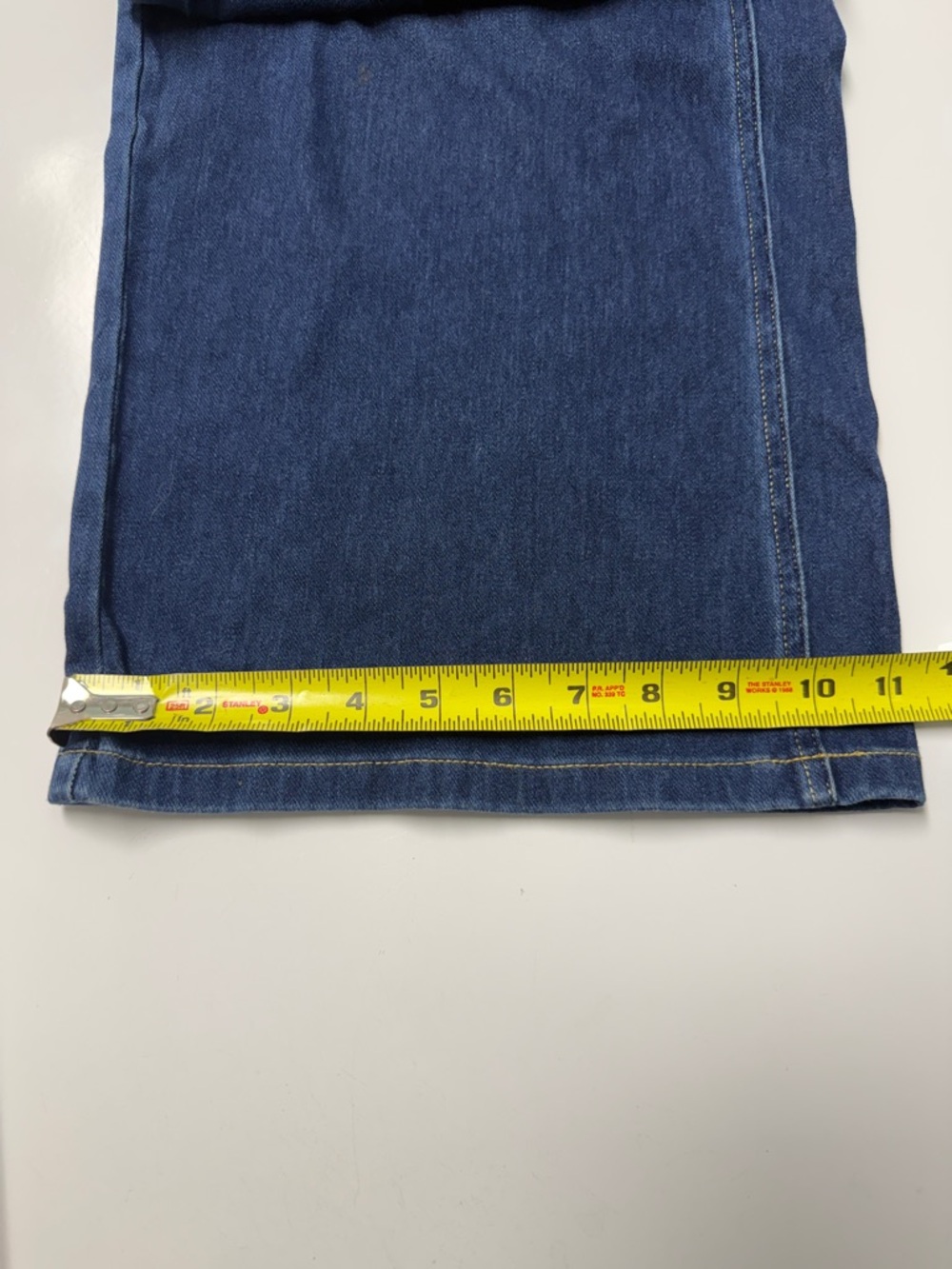 HALARA Medium Blue Denim Jeans with Yellow Stitching - Picture 5 of 5